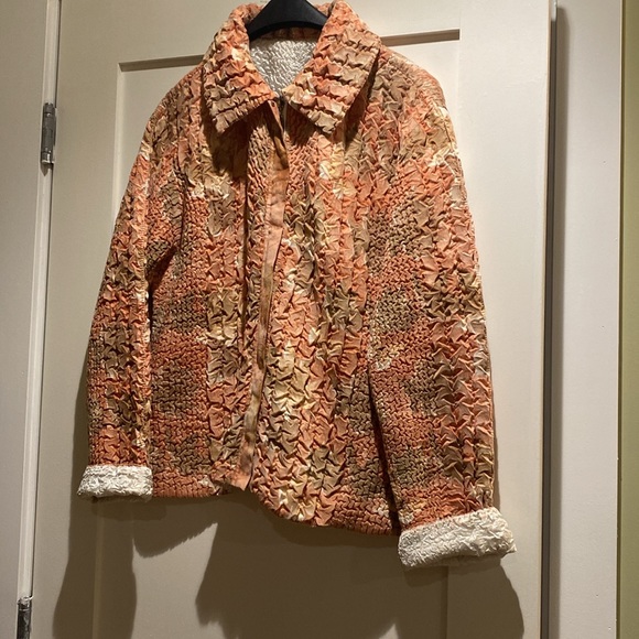 Versatile jacket.  Reversible!  No tags!  See measurements. - Picture 2 of 12